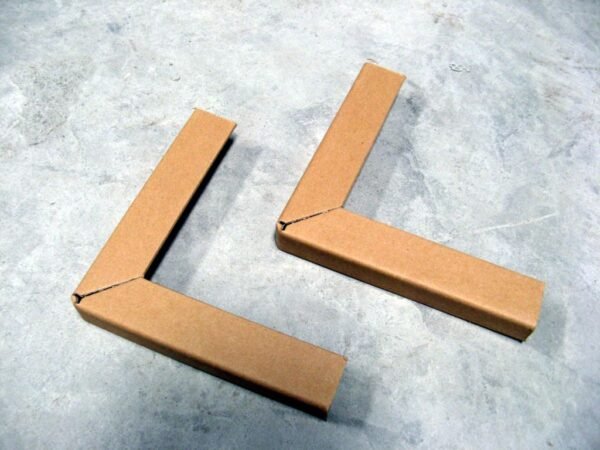 Recyclable Lock Shape Corner Angle Edge Protector Kraft Paper for Box Eliminates Breakage Minimizes Damage of Carton Table - Image 3