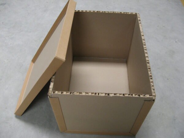 Factory Wholesale Cargo protection Honeycomb Carton Heavy Duty Carton Large Kraft Carton